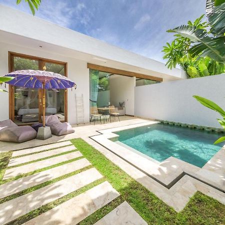 Anema Villa Seminyak Legian  Exterior photo