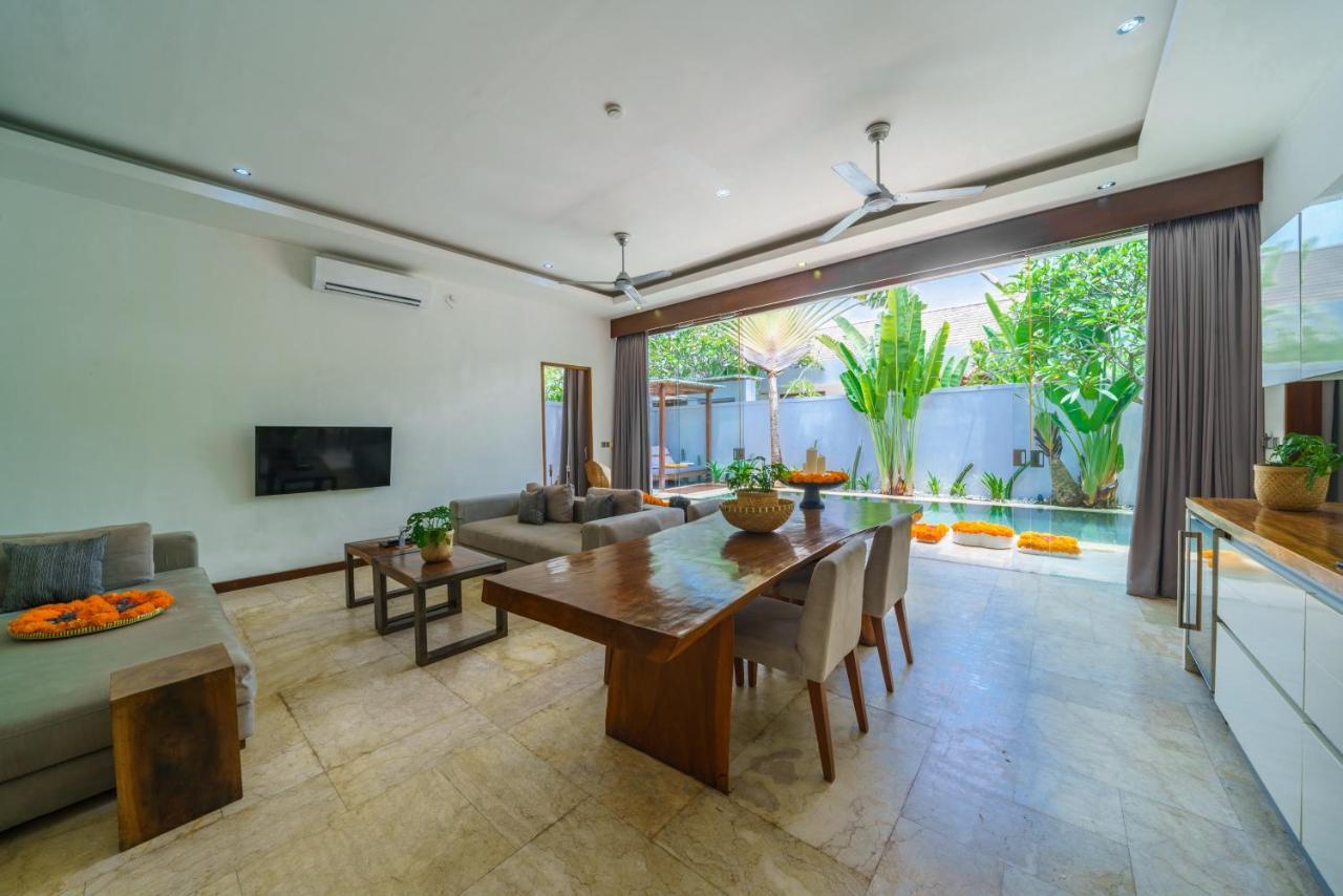 Anema Villa Seminyak Legian  Exterior photo