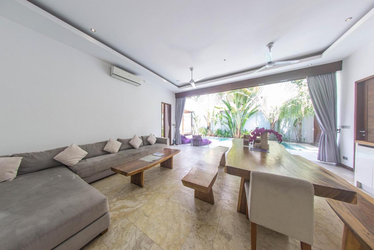 Anema Villa Seminyak Legian  Exterior photo